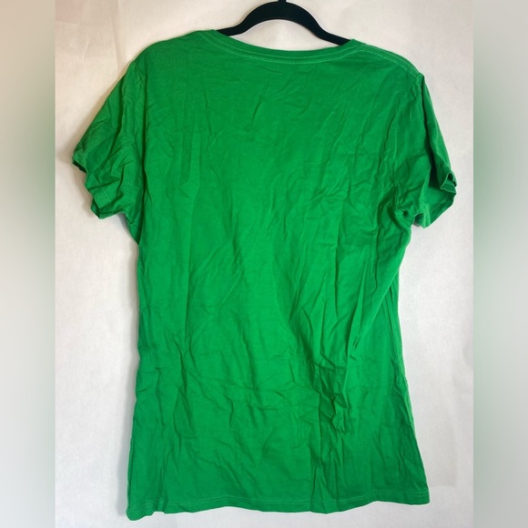 NWT Fanatics MLB Oakland Athletics Swinging A's Baseball TShirt Green Size Large - Picture 2 of 6